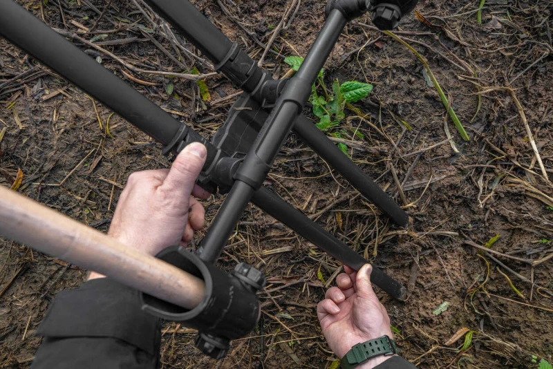 Korum Deluxe River Tripod - Image 4